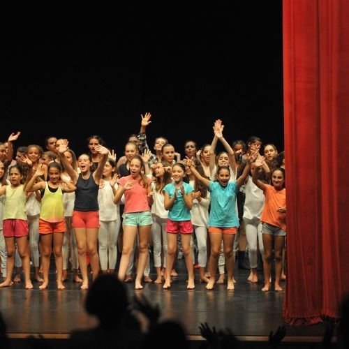 Esp fim ano Danca Contemporanea 2017 18 CaDA Escola foto Pedro Soares 500X500